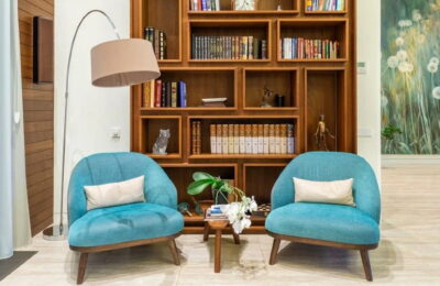 Las lámparas de arco son tendencia en decoración de interiores